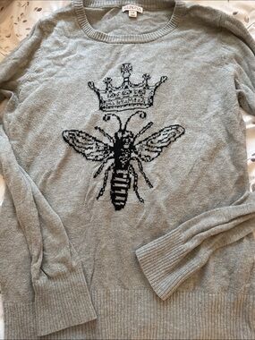 Merona Light Gray Crewneck Sweater with Black Bee and Crown Motif